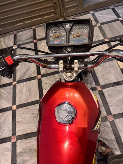 HONDA CG 125 (2024)