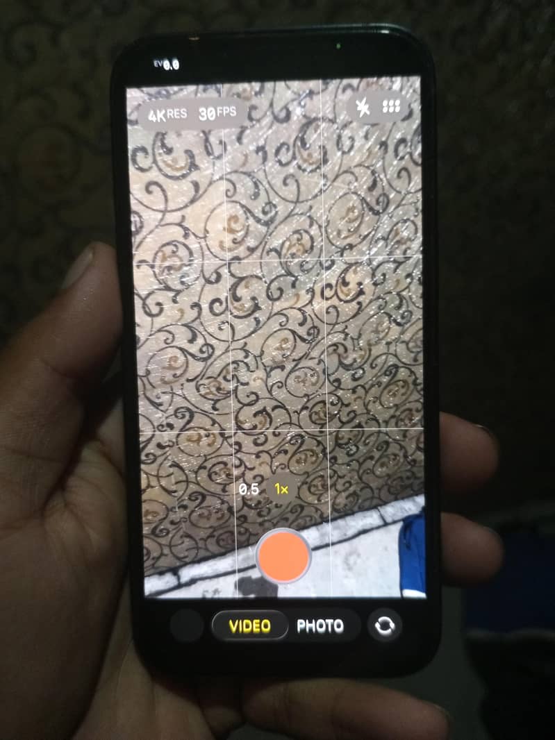 Apple iPhone 13 5