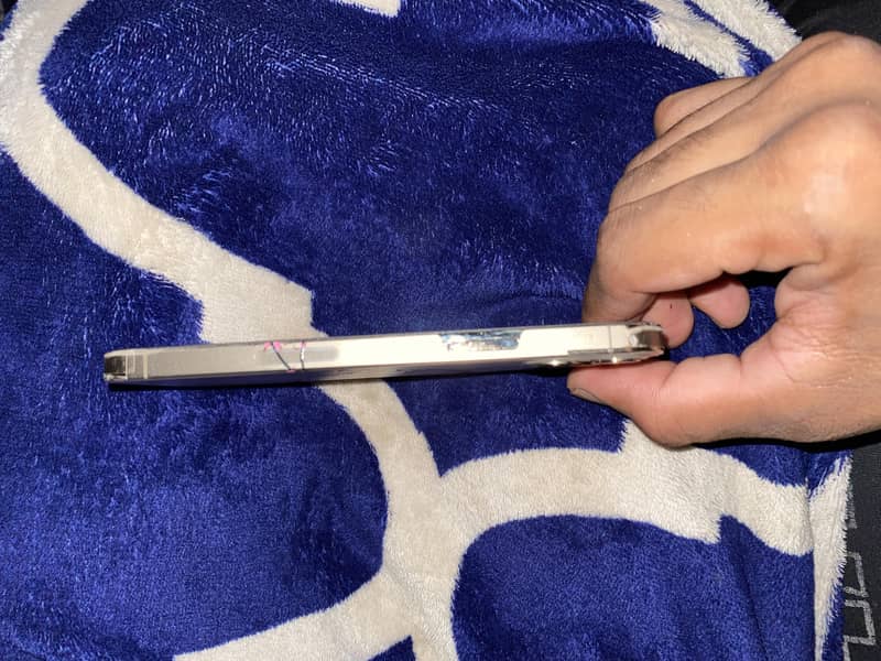 Apple iPhone 12 Pro 6