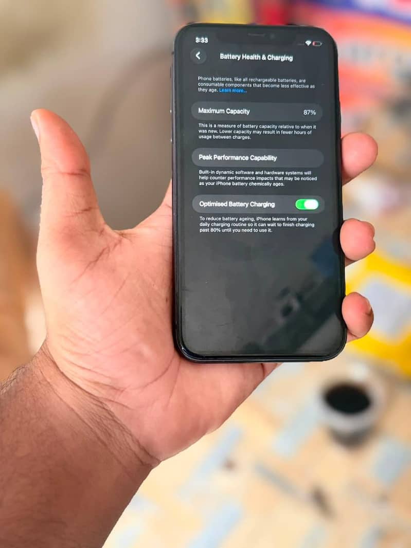 Apple iPhone 11 3