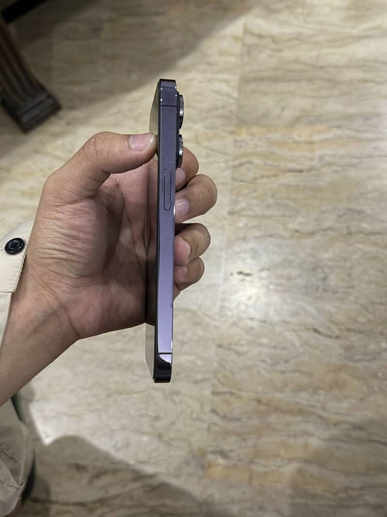 Apple iPhone 14 Pro 3