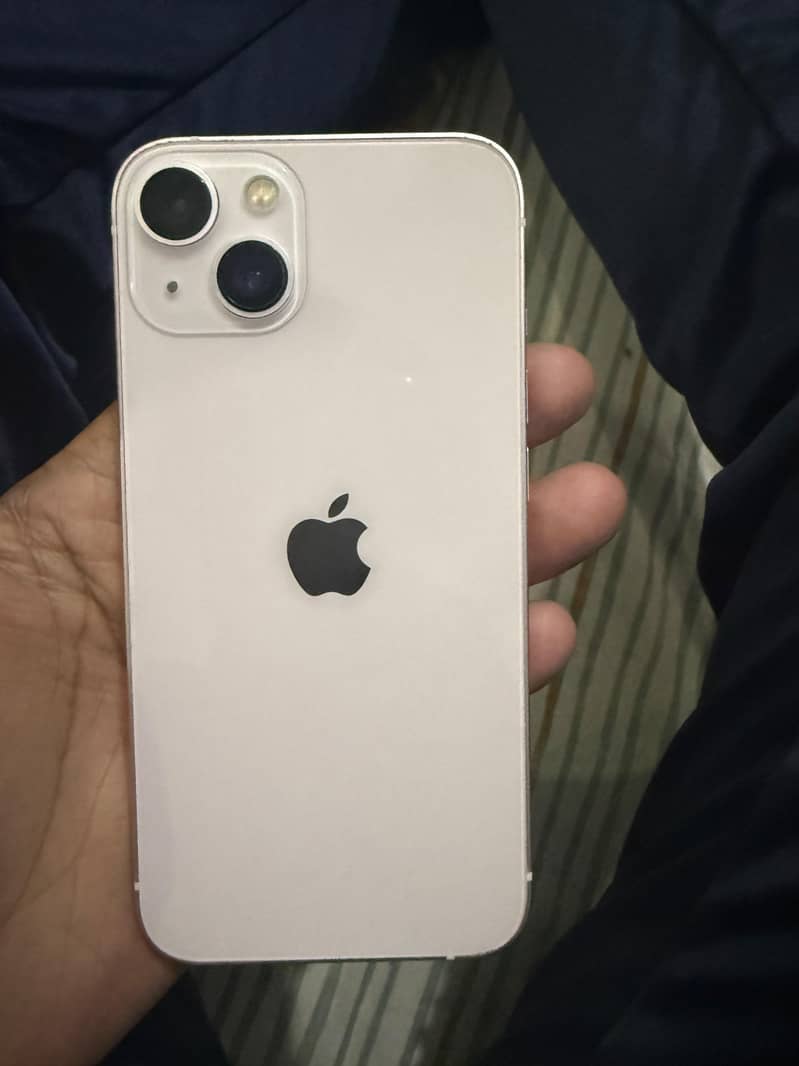 Apple iPhone 13 6