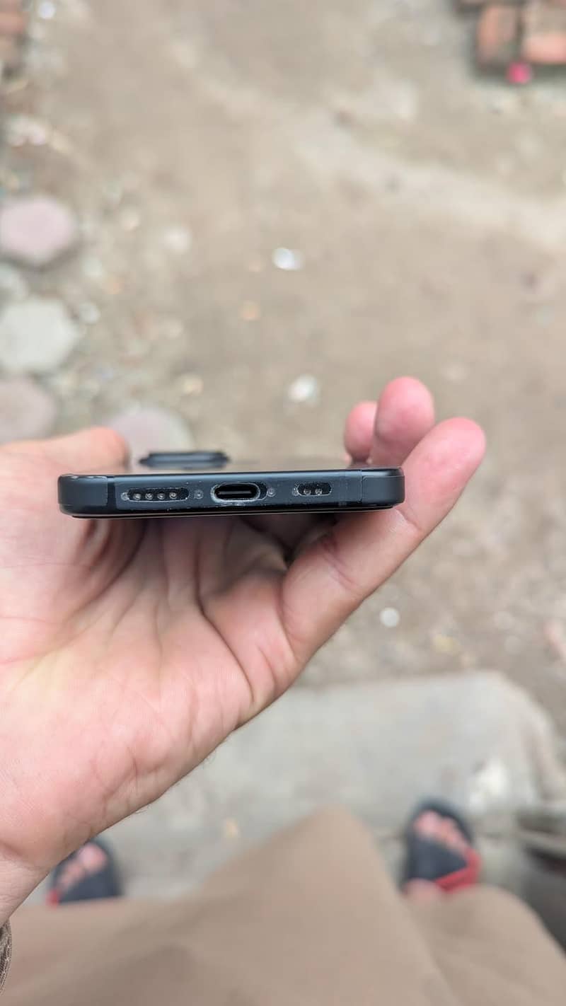Apple iPhone 15 3