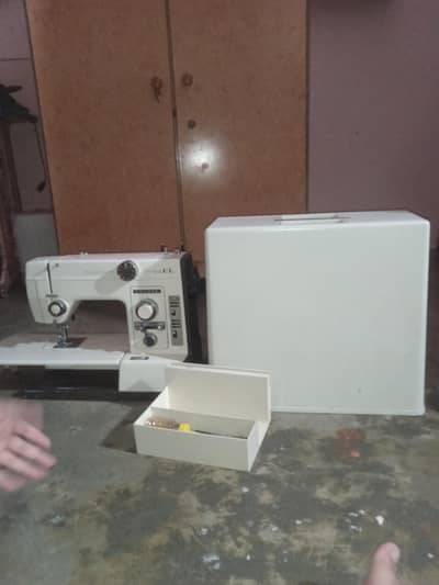 Toyota sewing machine