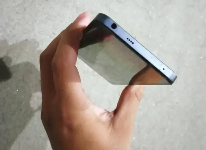 Realme 13 Plus 2