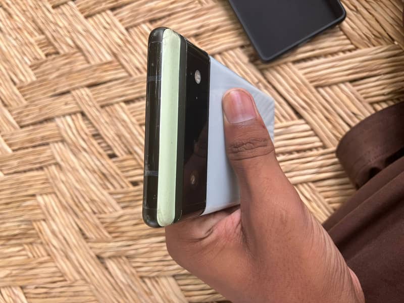 Google Pixel 6 1