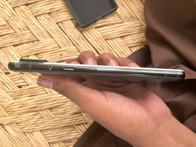 Google Pixel 6 3
