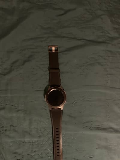 Samsung galaxy watch SM-R800 Made in Vietnam / Exchange possible ha