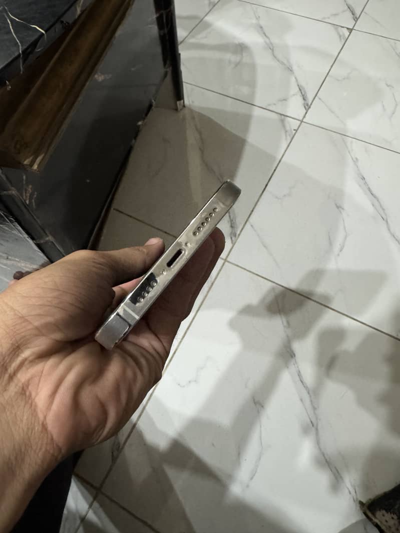 Apple iPhone 14 pro max 7
