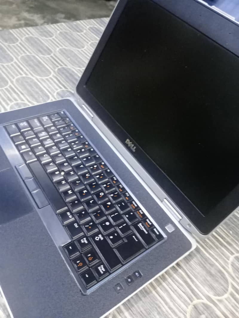 Dell Lattitude E6430 2