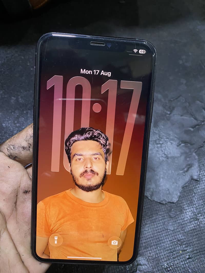 Apple iPhone 11 Pro Max 3