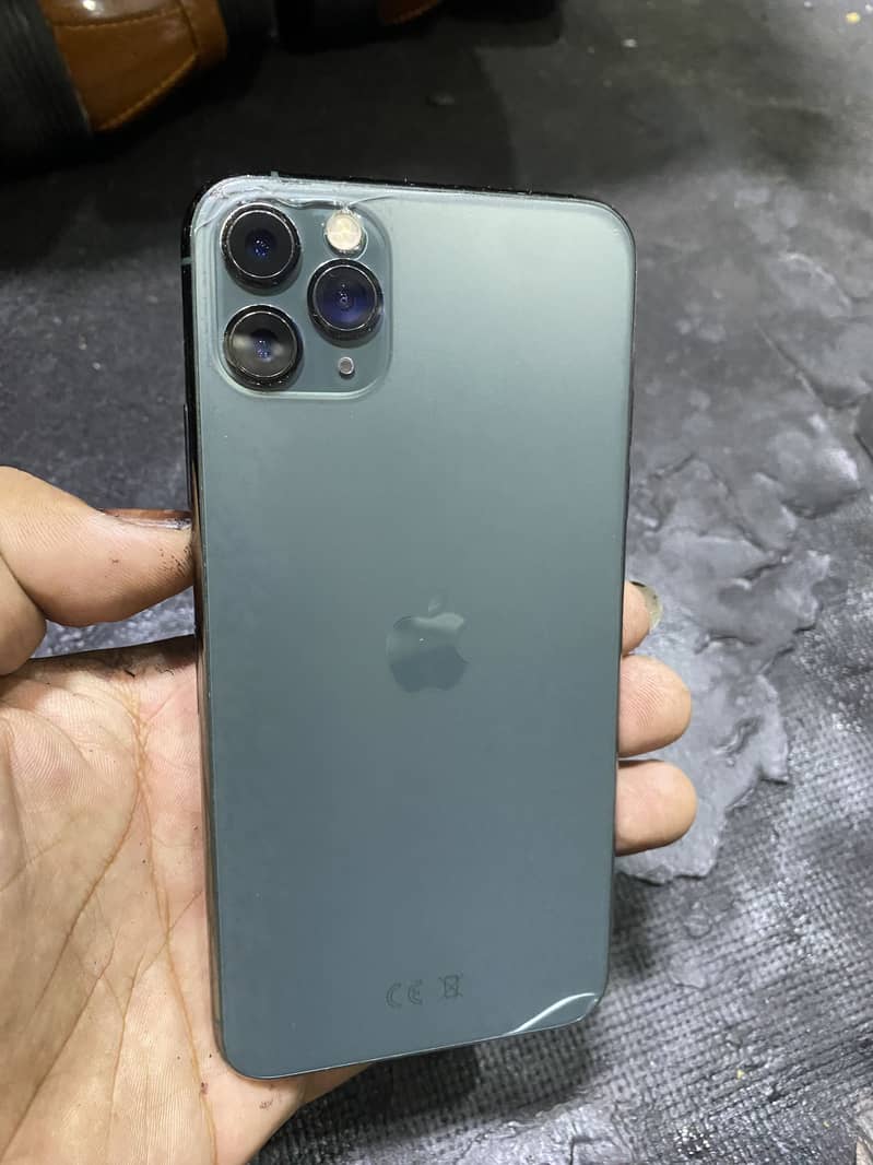 Apple iPhone 11 Pro Max 6