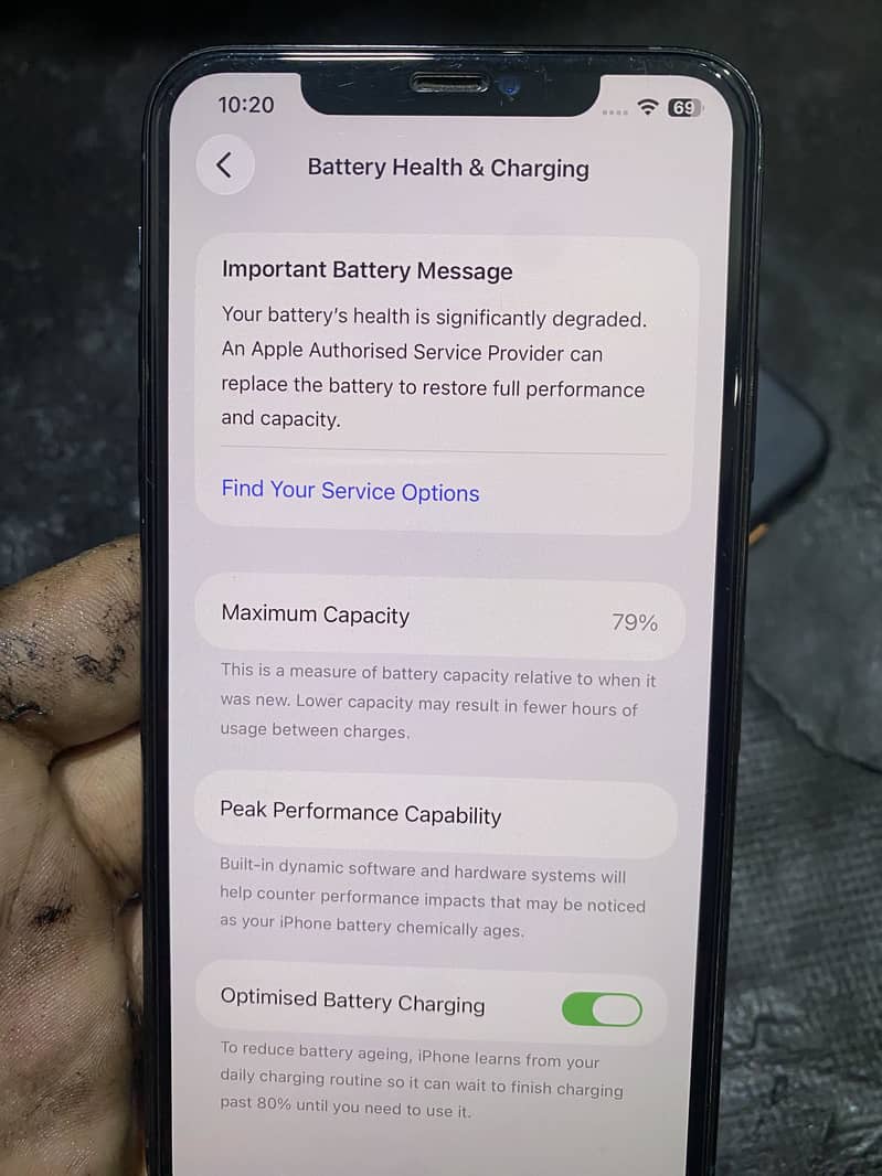 Apple iPhone 11 Pro Max 12