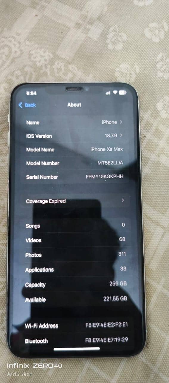 Apple iPhone XS Max 5