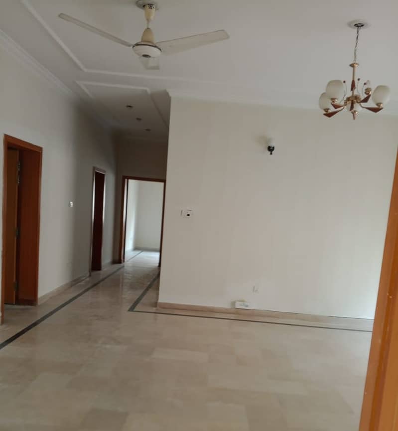 Upper portion for rent 0