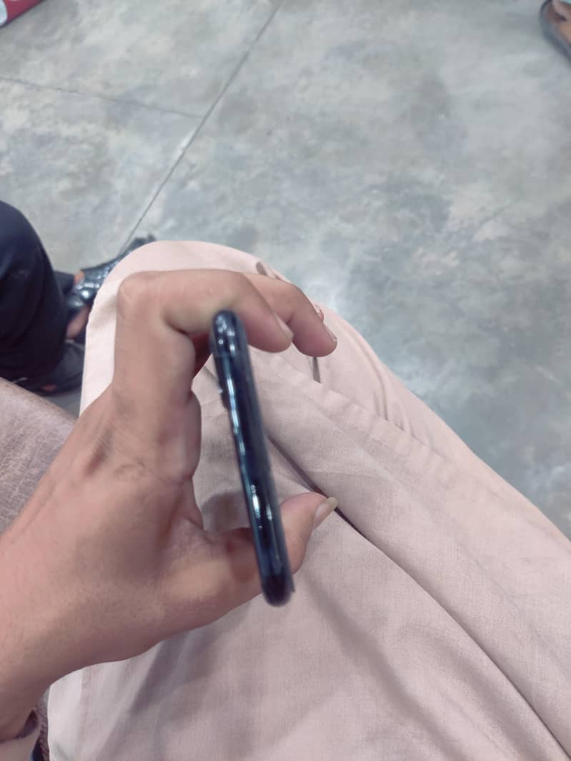 Apple iPhone 7 Plus 1