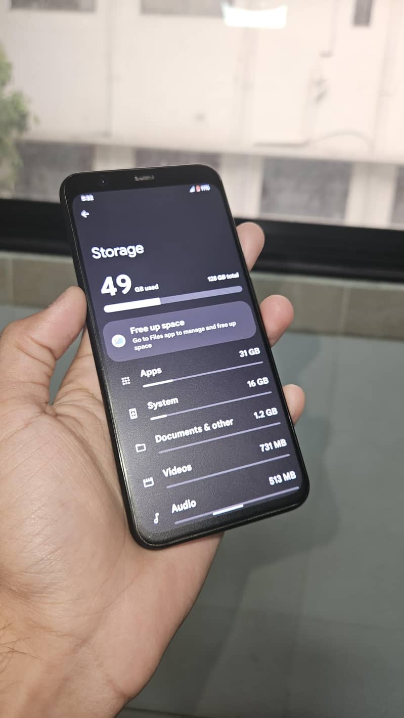 Google Pixel 4 3