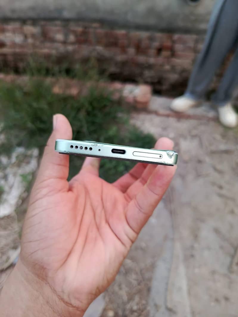 Xiaomi Redmi Note 13 0