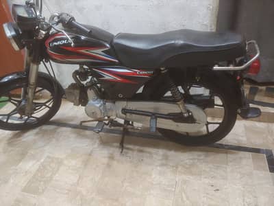 unique 100 2019