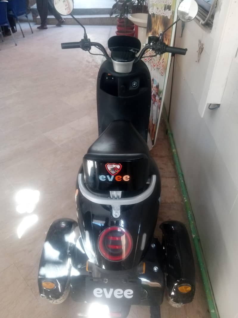 3 wheeler 2
