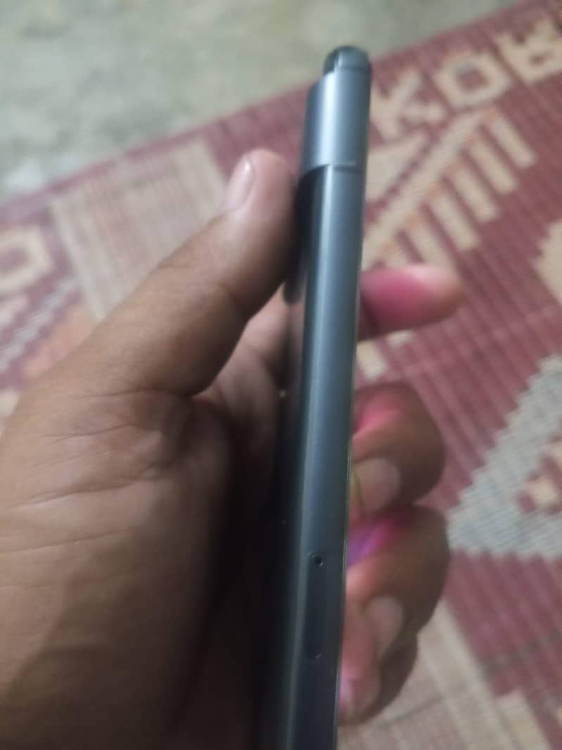 Google Pixel 8 3