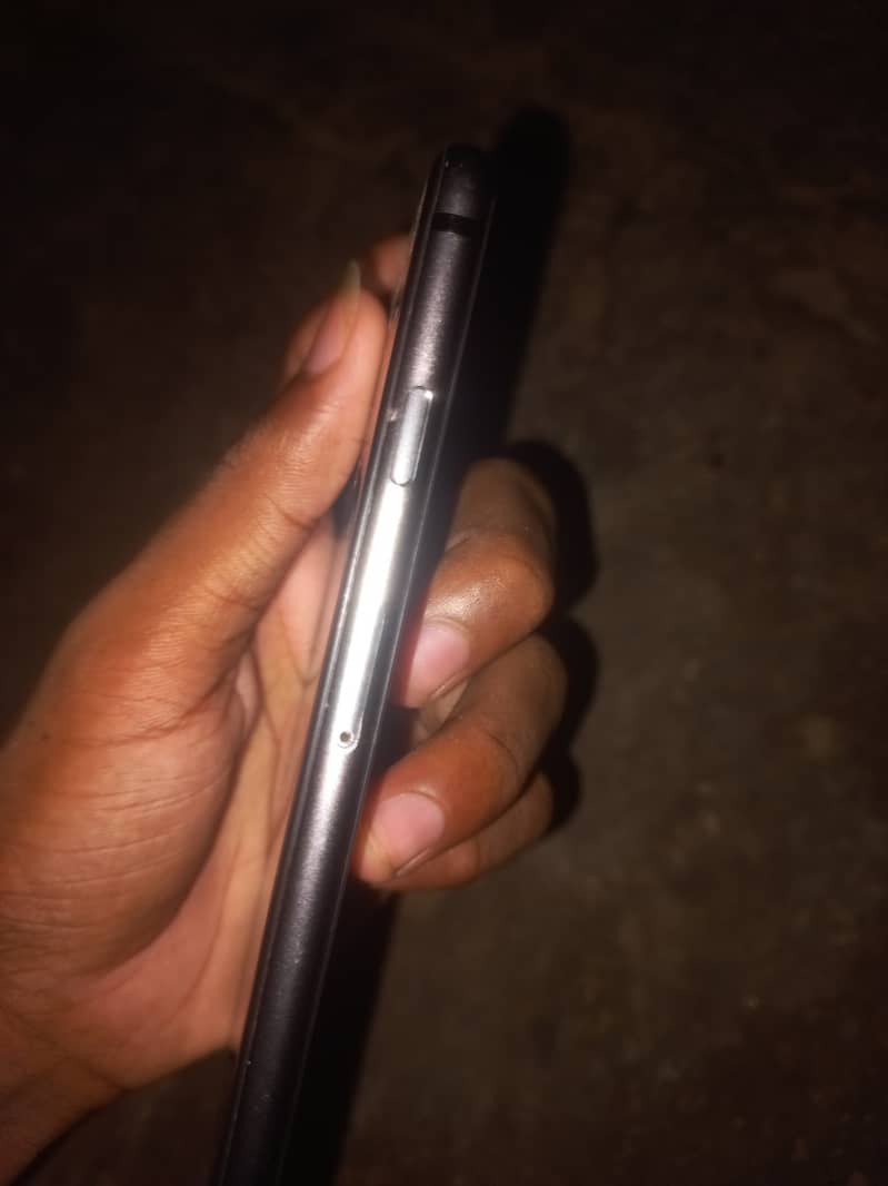 IPhone 8 5
