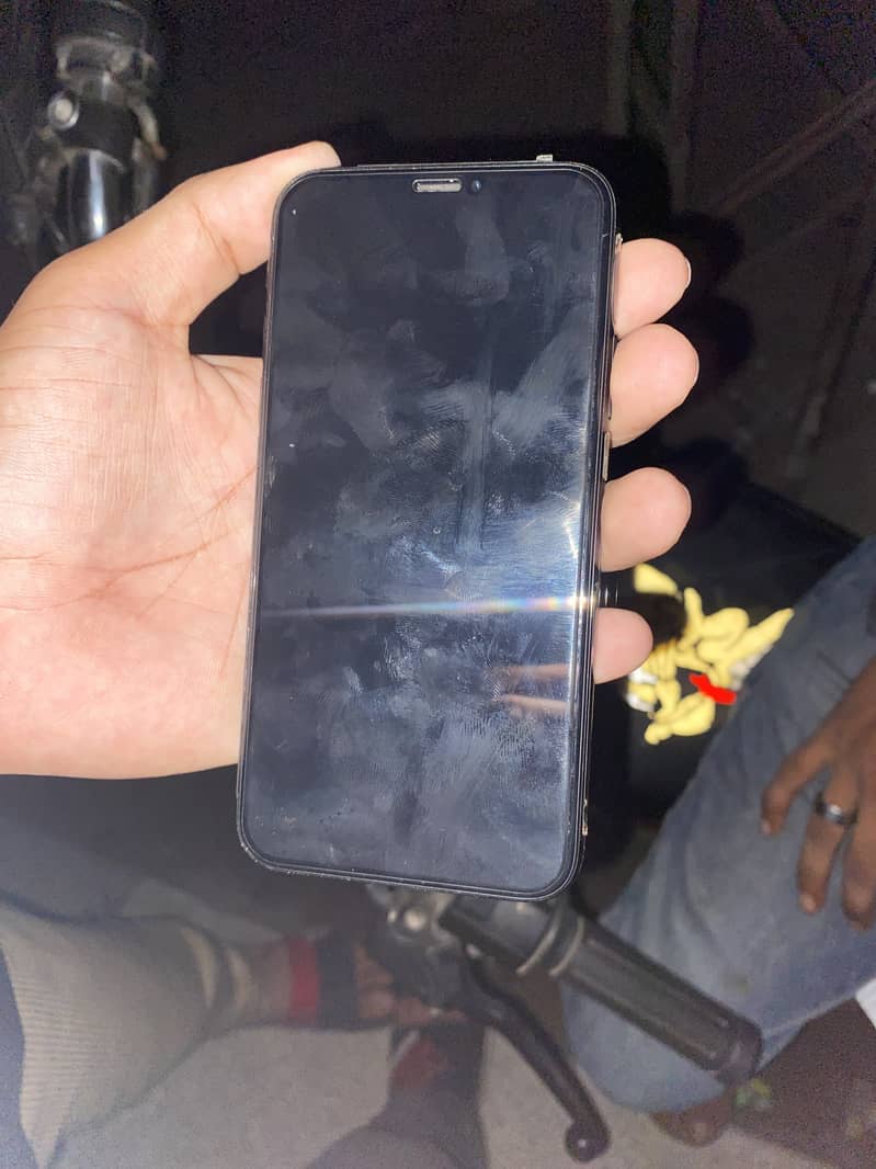 Apple iPhone X 0