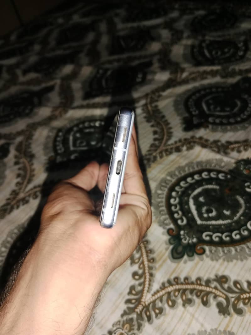 Google Pixel 7a 4