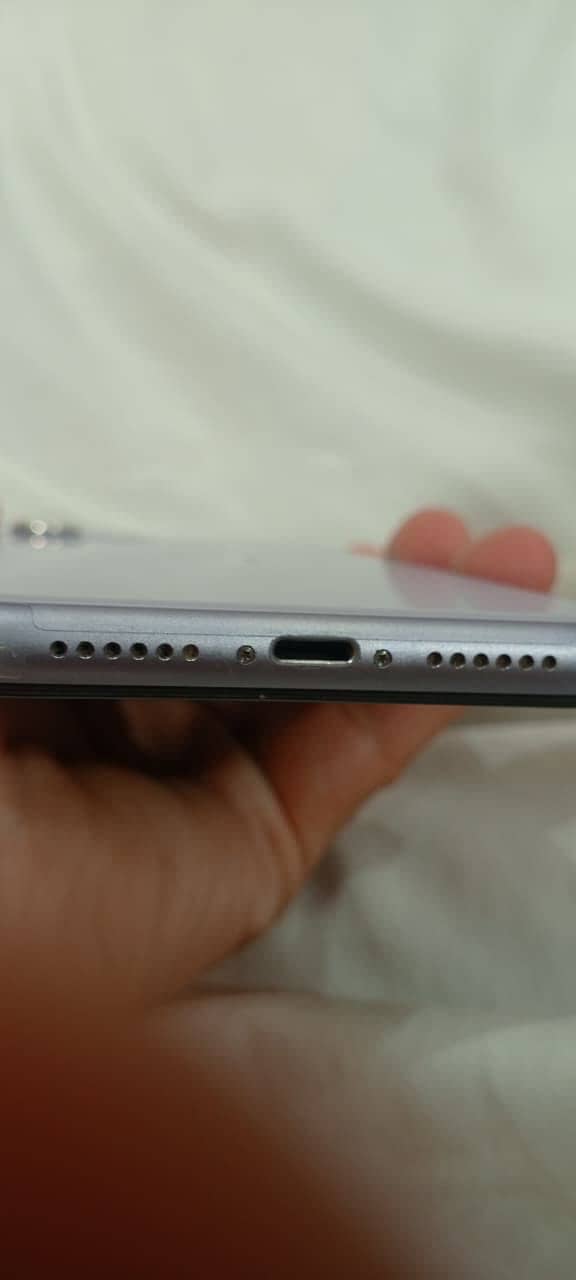Apple iPhone 11 2