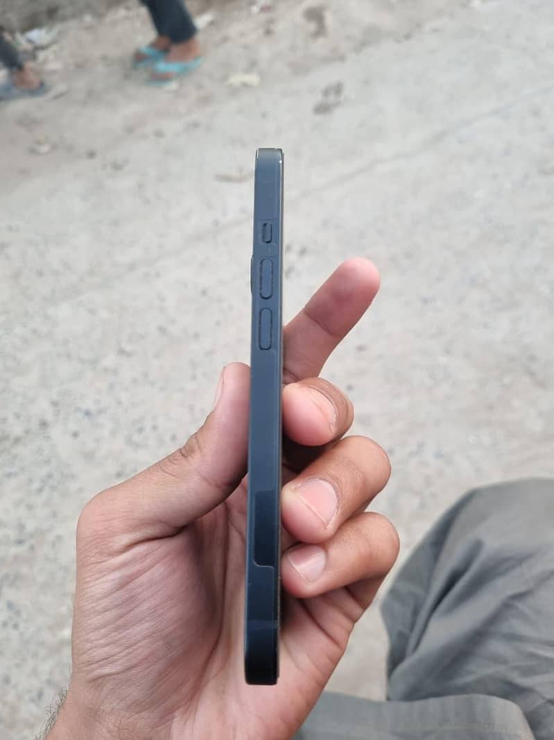 Apple iPhone 14 1