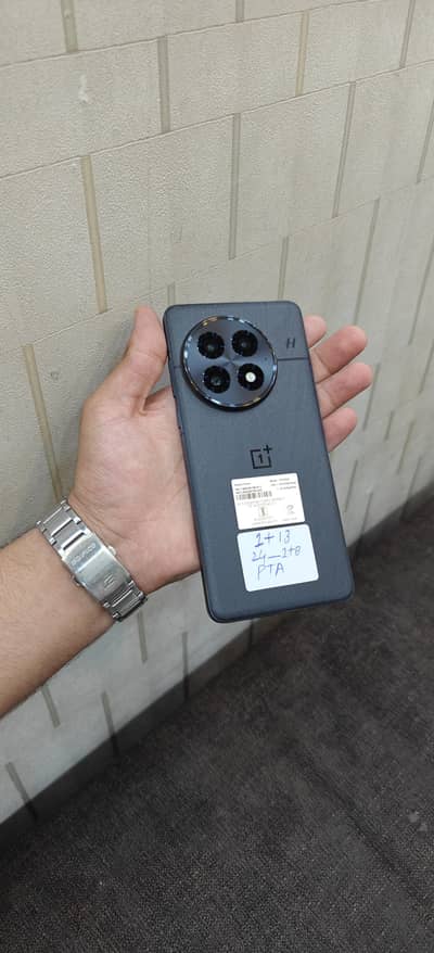 One Plus 13 24GB/1TB Official PTA Approved