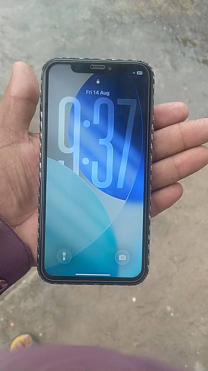 Apple iPhone 11 2