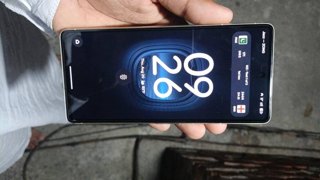 Google Pixel 7 5