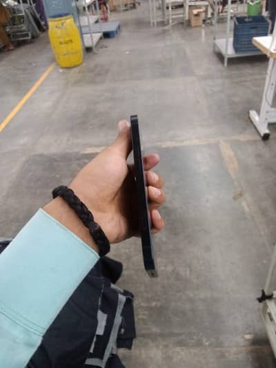 Apple iPhone 13 with box
