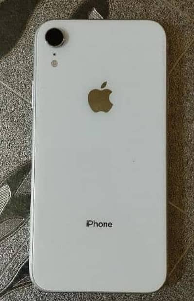 Apple iPhone XR