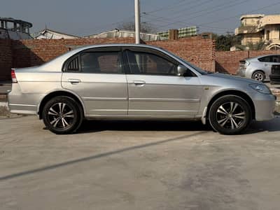 Honda Civic EXi 2005