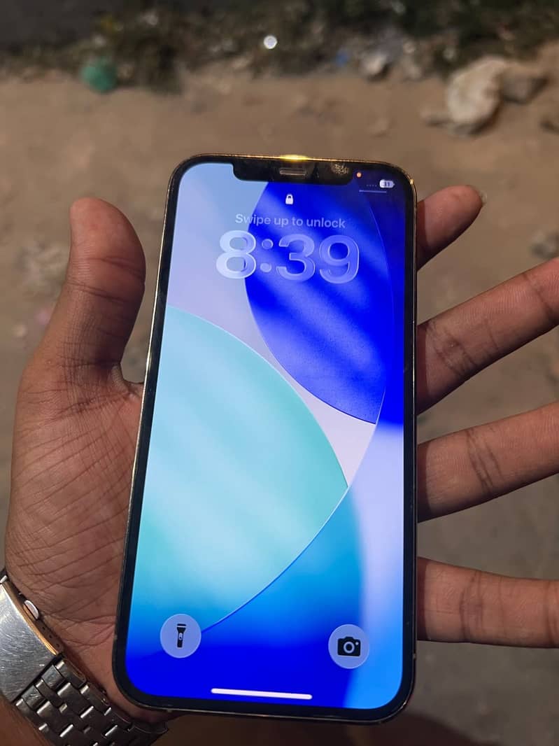 Apple iPhone 12 pro 2