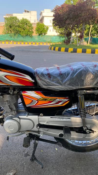 Honda 125 cc bike for saleWhatsApp0326,,43,,13,,019