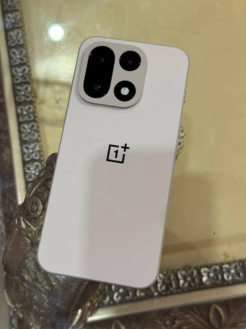 One Plus 15 5