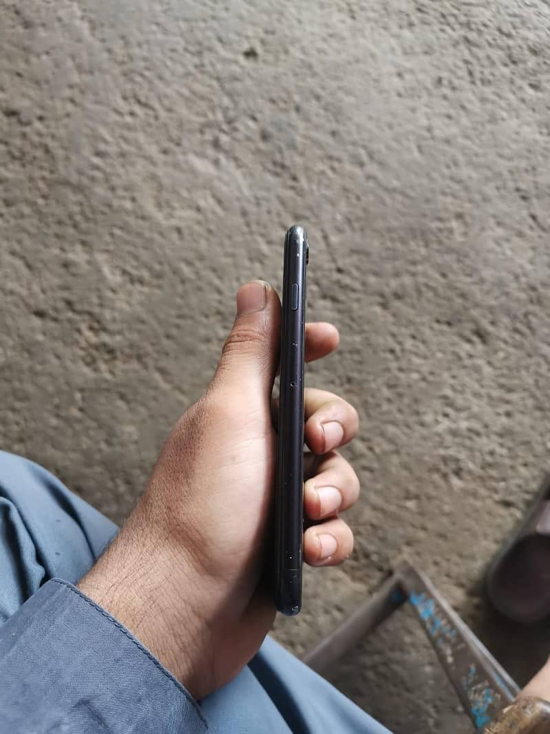 Apple iPhone SE 1