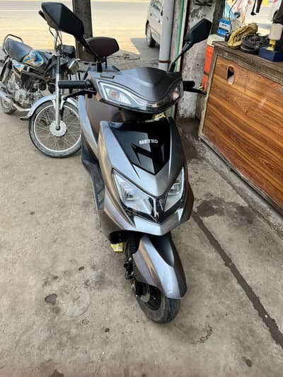 Metro E-Vehicle Other 2026 only 300 km driven