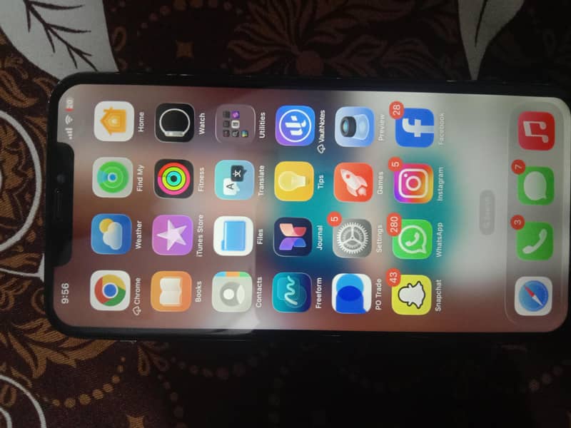 Apple iPhone 11 Pro Max 1