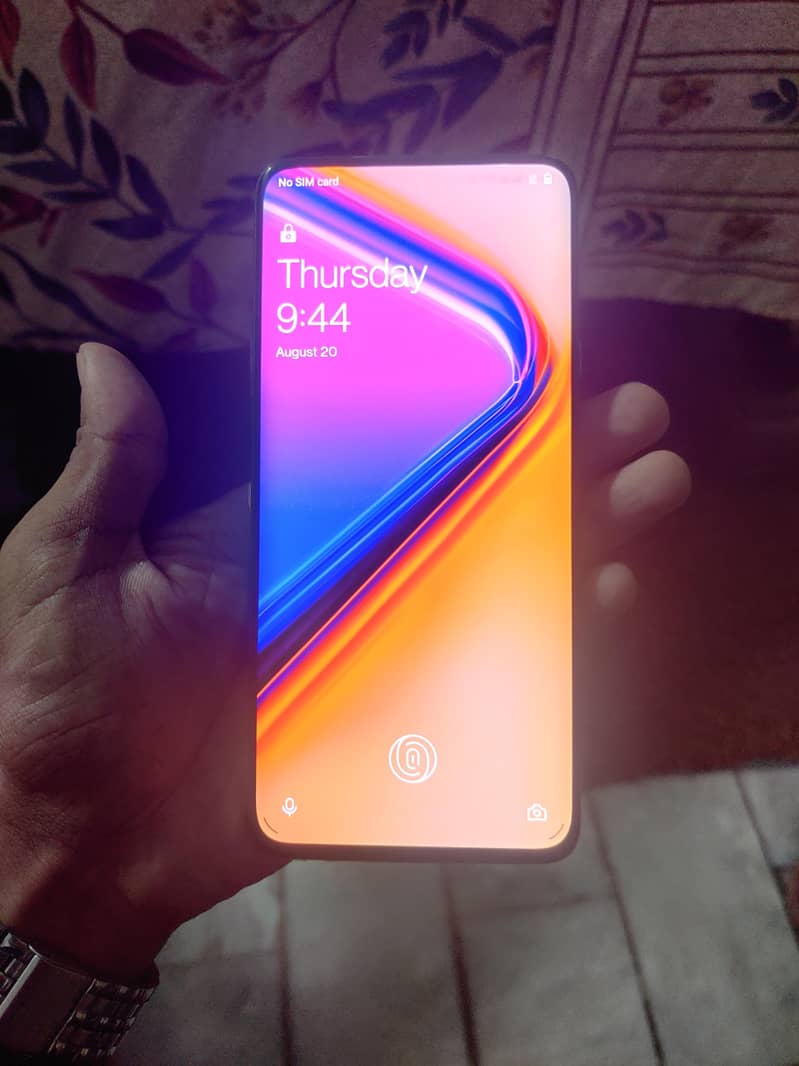 One Plus 7 Pro 0