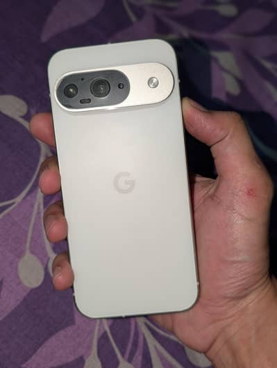 Google Pixel 9 Mint Condition