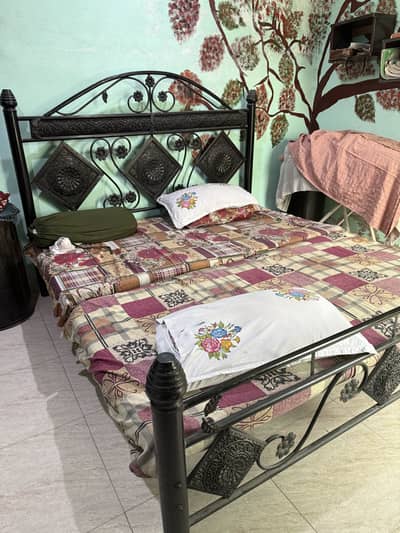 Heavy Duty Iron Double Bed | Beautiful Design | Lahore