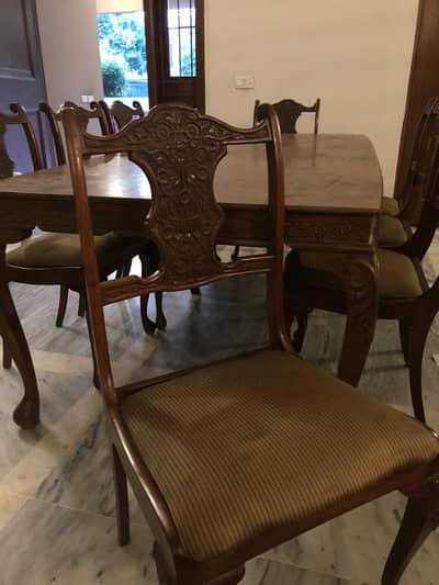 Pure Hard Wooden 8 seater Dinning Table
