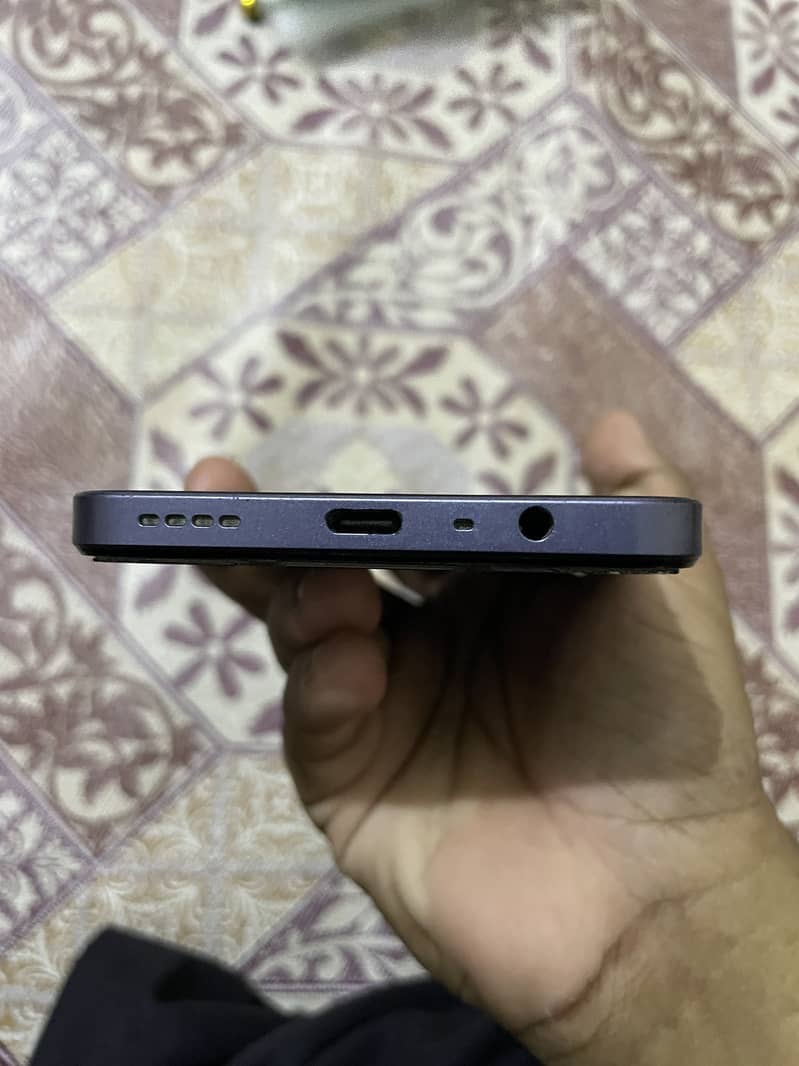 Realme Note 60 5