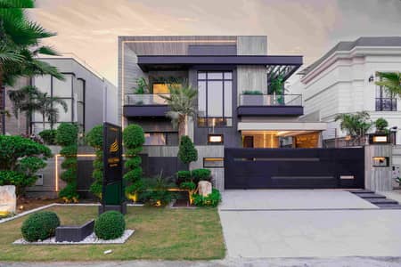 ANW REAL ESTATE PROUDLY OFFERS: 1 KANAL ELEGANT AND FULLY MAINTAINED SUPER HOT LOCATED BUNGALOW IS AVAILABLE IN THE BEST BLOCK OF DHA PHASE 6 LAHORE.
