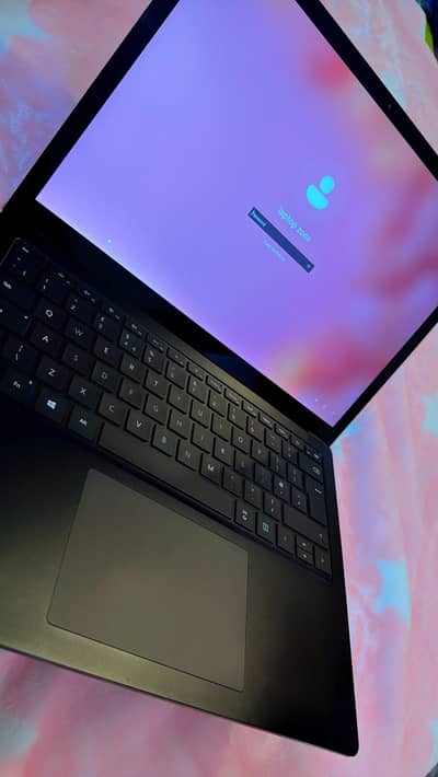 Microsoft Surface Laptop 3 – 10th Gen i5 | 16GB RAM | Touch Screen