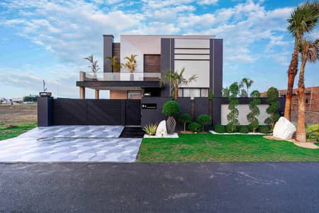 ANW REAL ESTATE PROUDLY OFFERS: 1 KANAL ELEGANT AND FULLY MAINTAINED SUPER HOT LOCATED BUNGALOW IS AVAILABLE IN THE BEST BLOCK OF DHA PHASE 7 LAHORE.